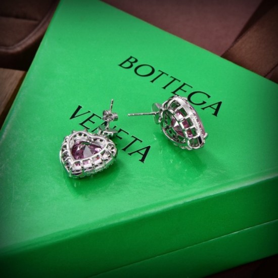 Celebrity Favorite Earrings 2023SS BOTTEGA VENETA Bottega Veneta Celebrity Favorite Earrings 2023SS BOTTEGA VENETA Bottega Veneta